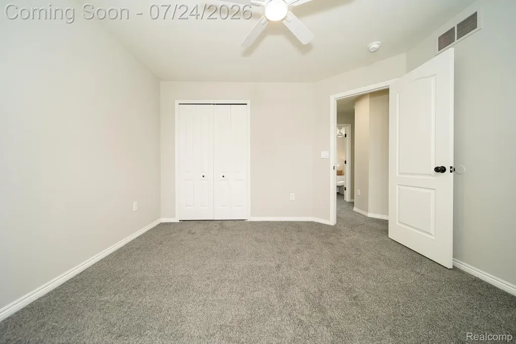 27271 Sparrow Court Chesterfield Township MI 48051