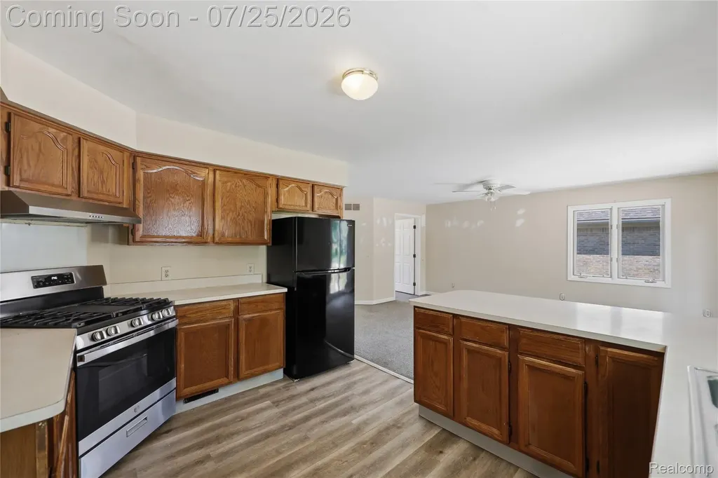 34294 Maple Lane Drive Sterling Heights City MI 48312