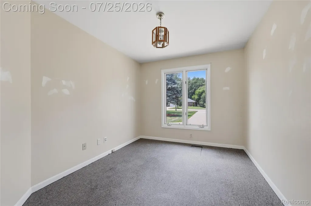 34294 Maple Lane Drive Sterling Heights City MI 48312
