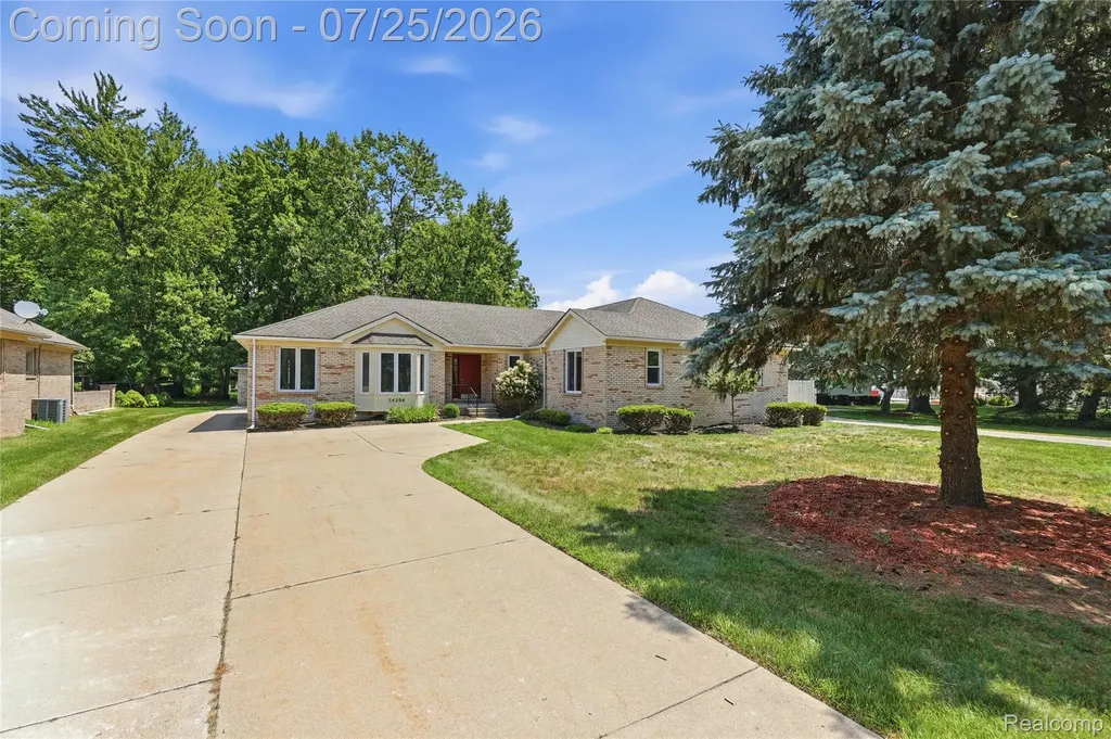 34294 Maple Lane Drive Sterling Heights City MI 48312