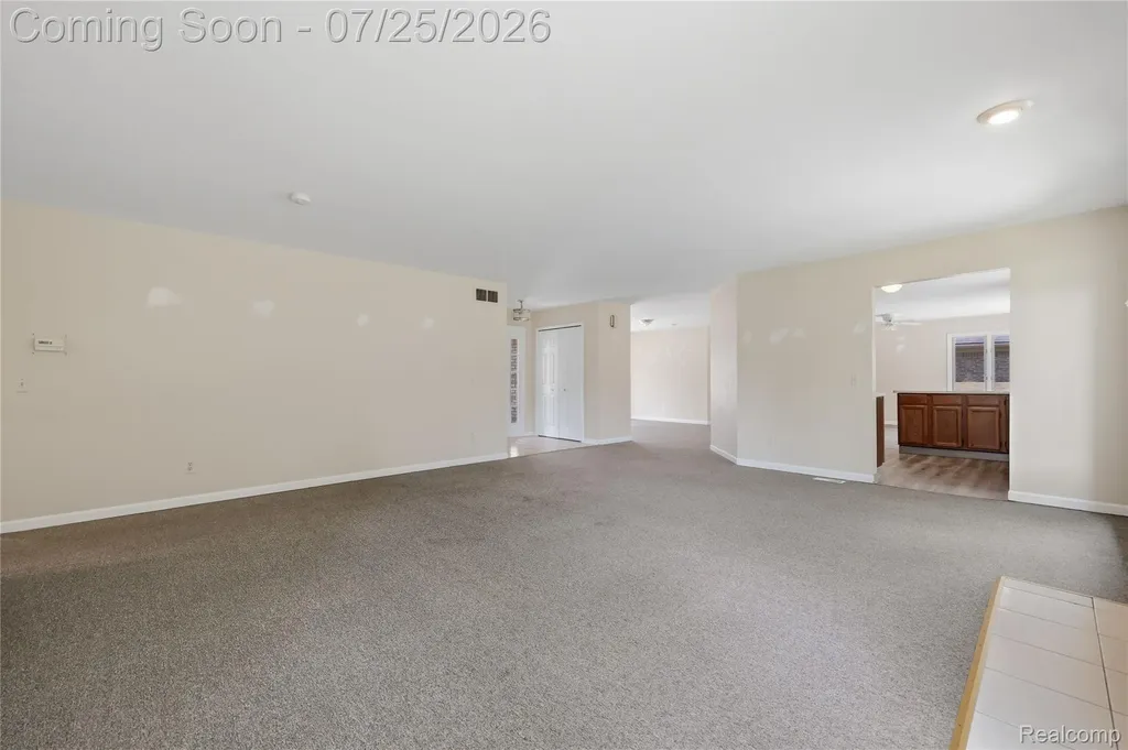34294 Maple Lane Drive Sterling Heights City MI 48312