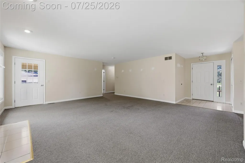 34294 Maple Lane Drive Sterling Heights City MI 48312