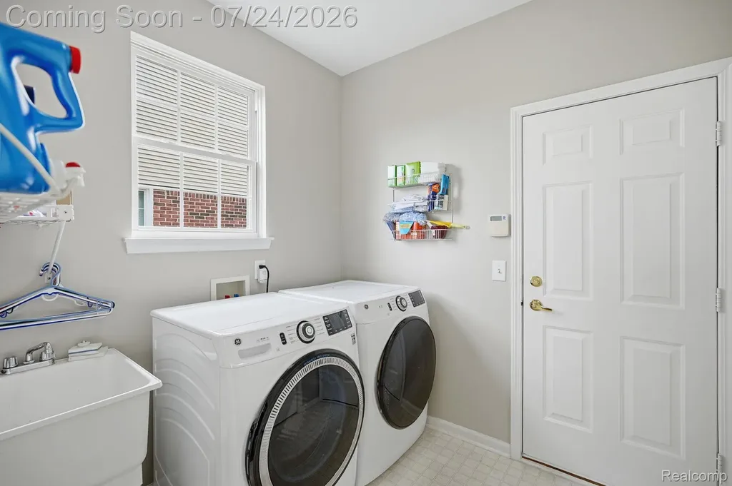 50878 Lancelot Drive Macomb Township MI 48044
