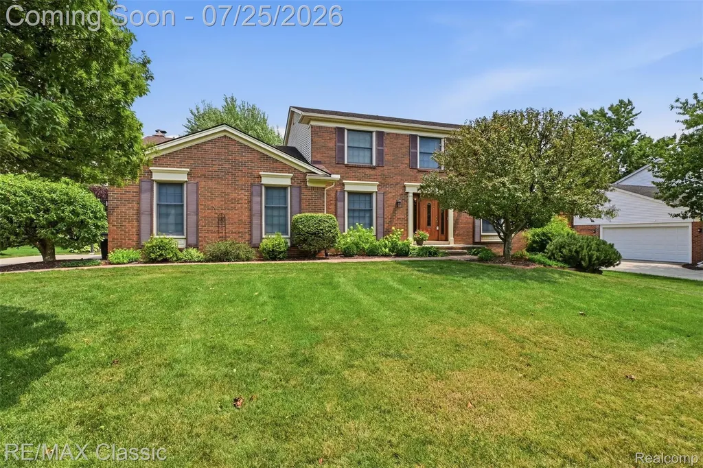 9700 Red Maple Drive Plymouth Charter Township MI 48170