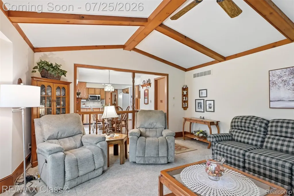 9700 Red Maple Drive Plymouth Charter Township MI 48170