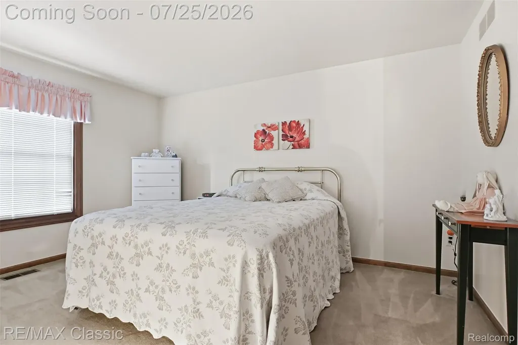 9700 Red Maple Drive Plymouth Charter Township MI 48170
