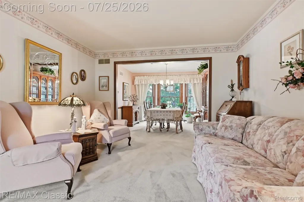 9700 Red Maple Drive Plymouth Charter Township MI 48170