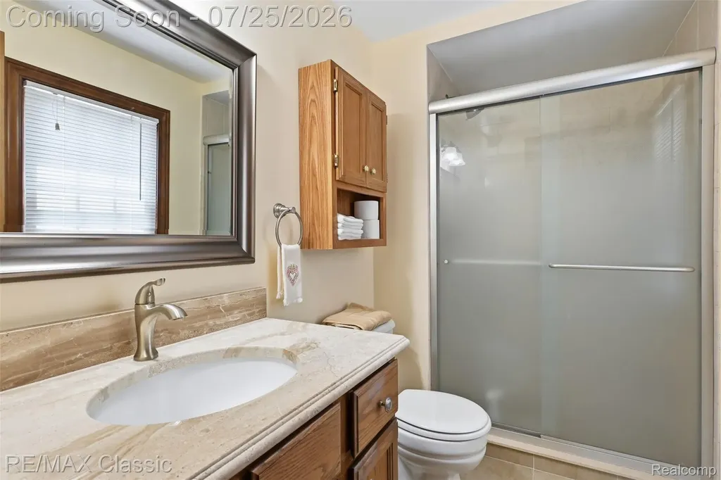 9700 Red Maple Drive Plymouth Charter Township MI 48170