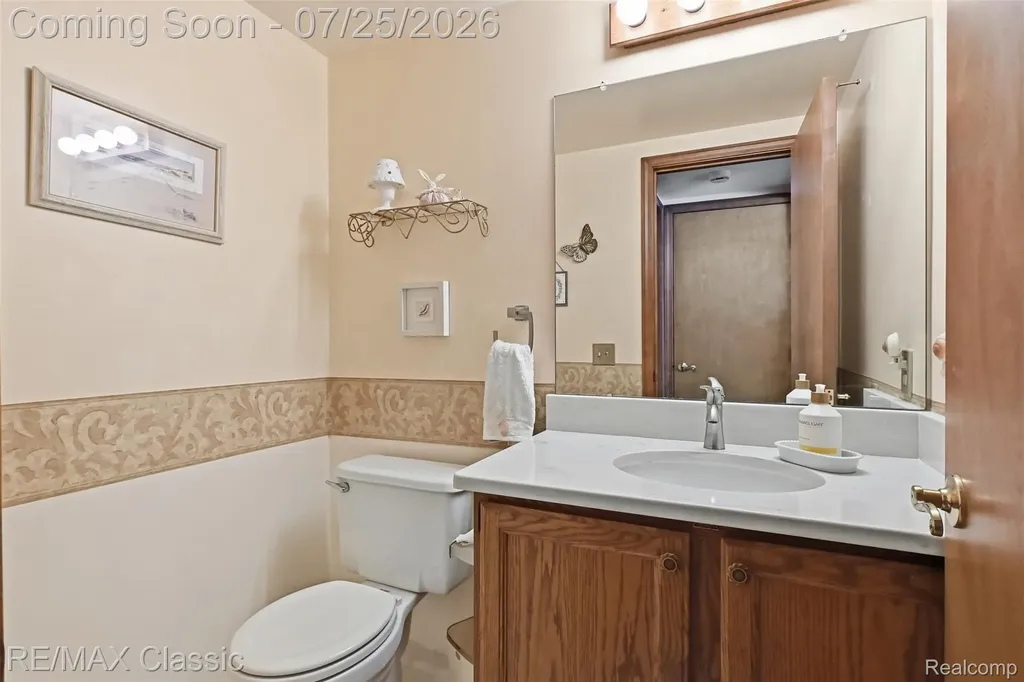 9700 Red Maple Drive Plymouth Charter Township MI 48170
