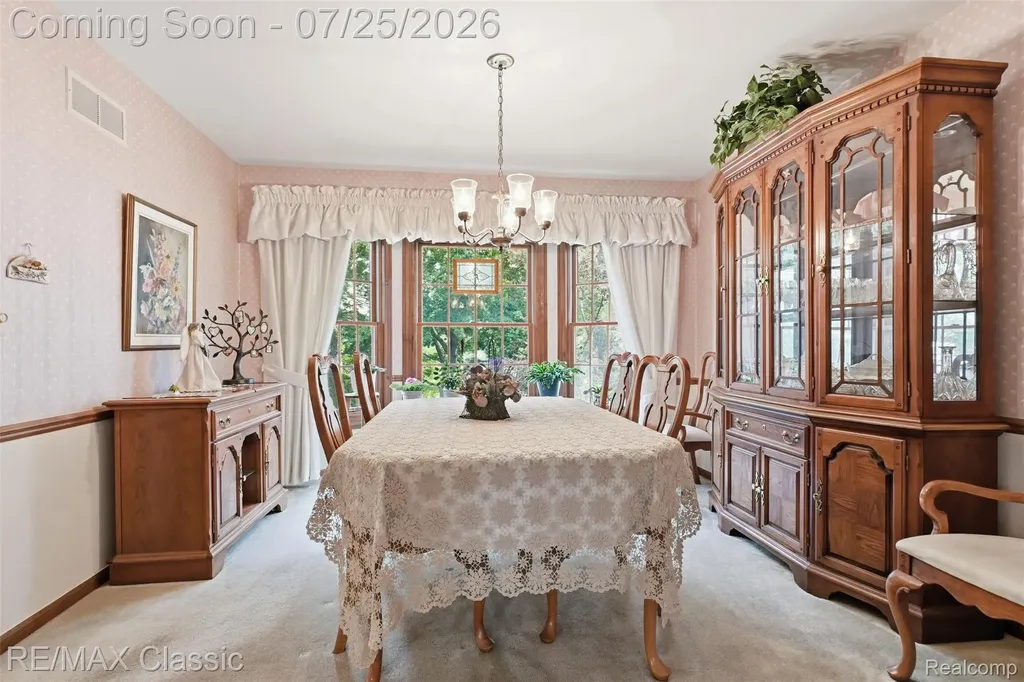 9700 Red Maple Drive Plymouth Charter Township MI 48170