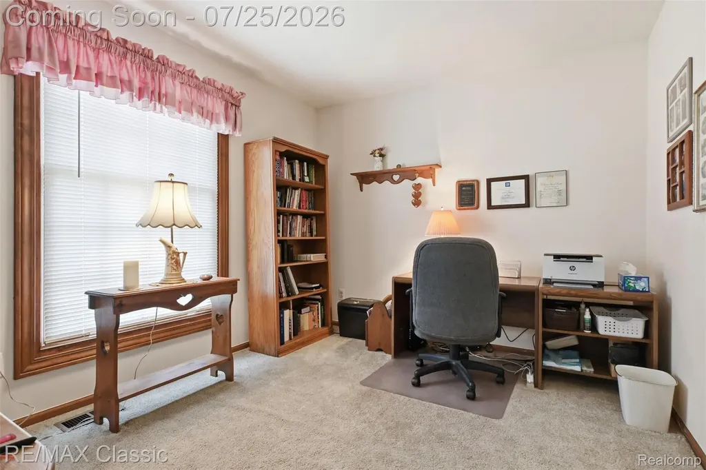 9700 Red Maple Drive Plymouth Charter Township MI 48170