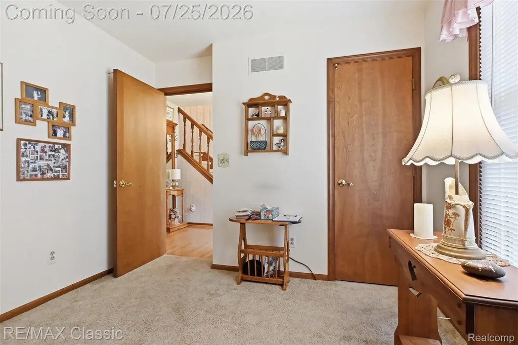 9700 Red Maple Drive Plymouth Charter Township MI 48170