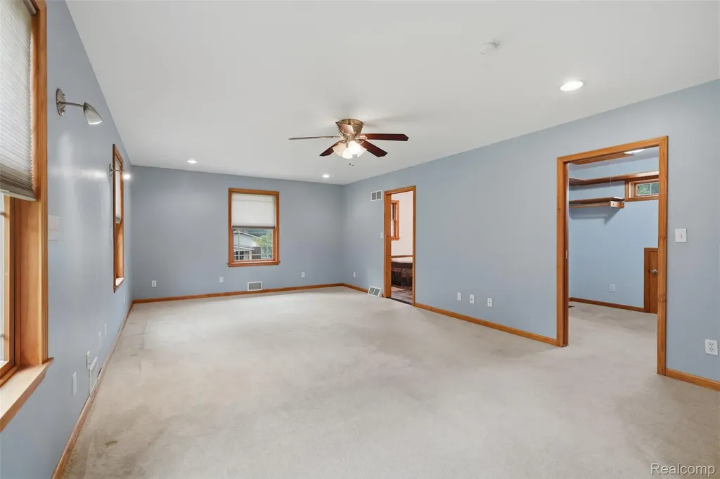3454 Paddington Drive Troy City MI 48084