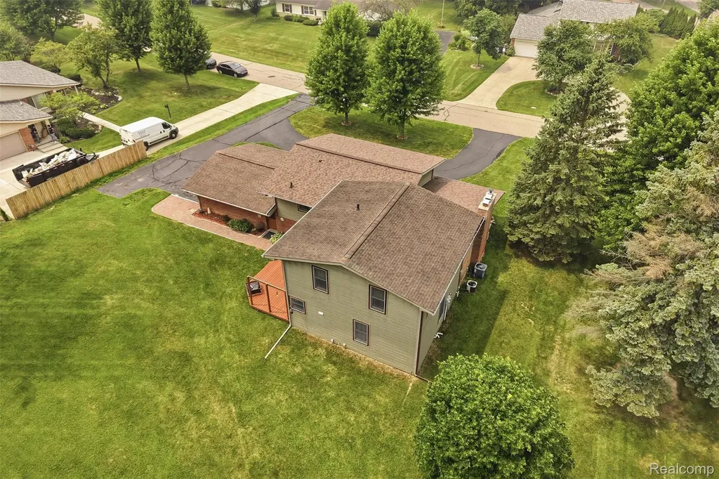 3454 Paddington Drive Troy City MI 48084