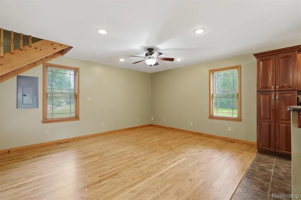 3454 Paddington Drive Troy City MI 48084