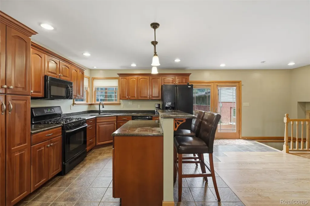 3454 Paddington Drive Troy City MI 48084