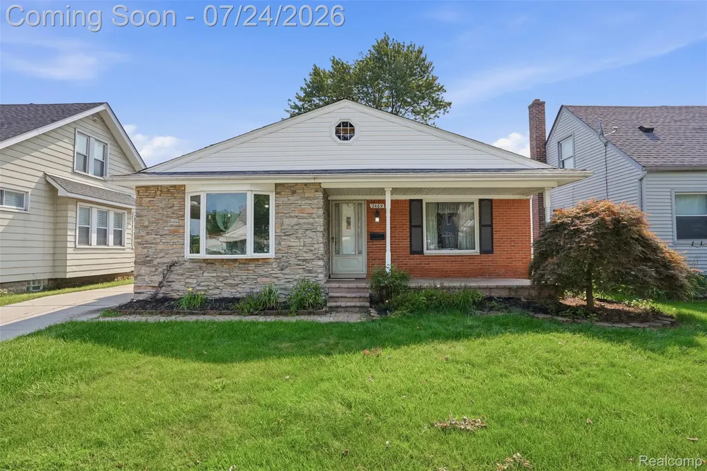 2469 Grindley Park Street Dearborn City MI 48124