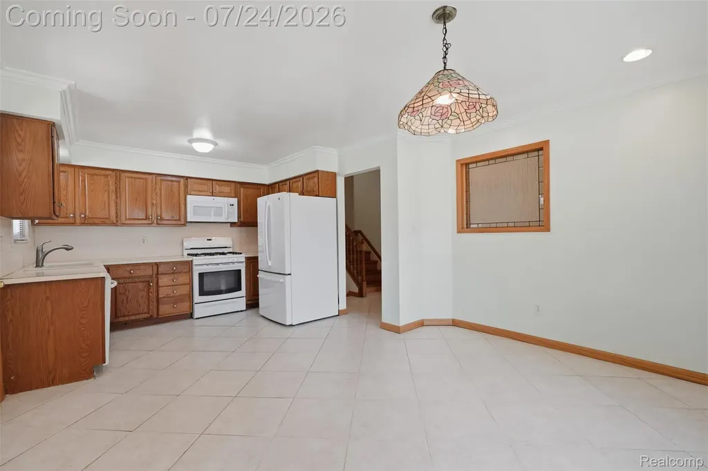 2469 Grindley Park Street Dearborn City MI 48124