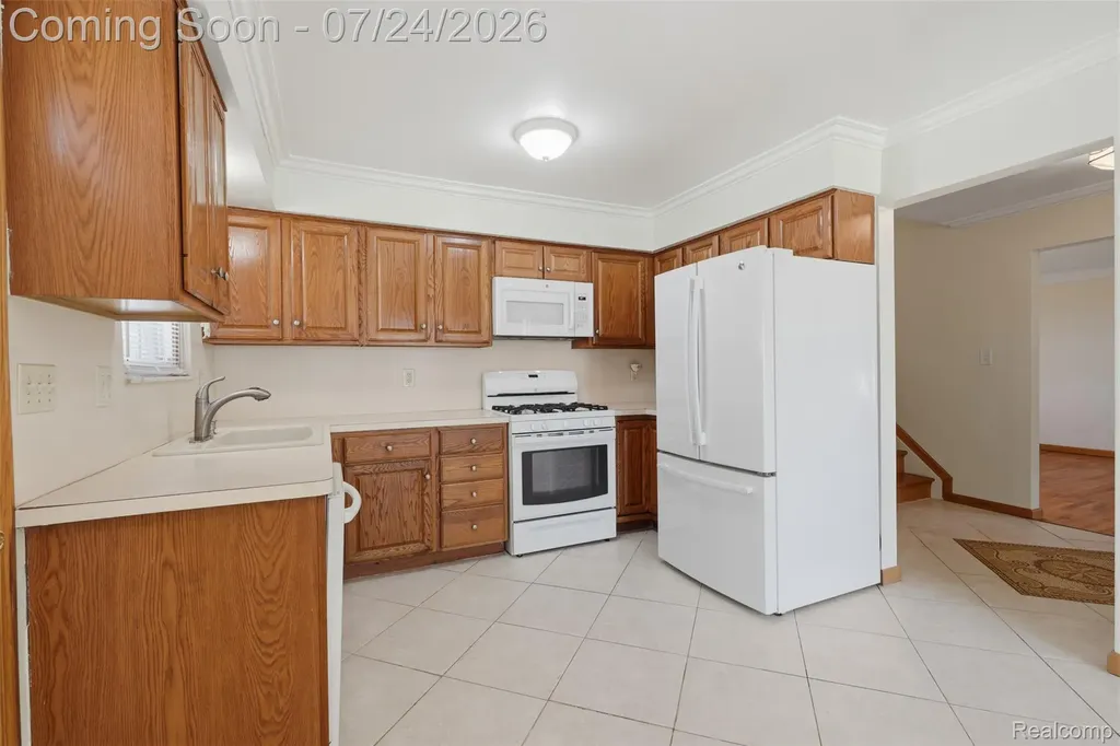 2469 Grindley Park Street Dearborn City MI 48124