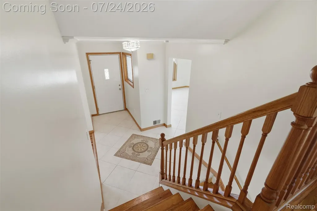 2469 Grindley Park Street Dearborn City MI 48124
