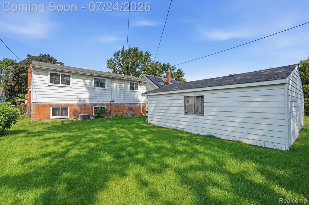2469 Grindley Park Street Dearborn City MI 48124