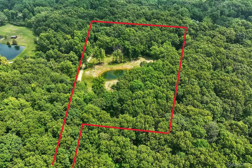 777 S Brandt Road Groveland Township MI 48462