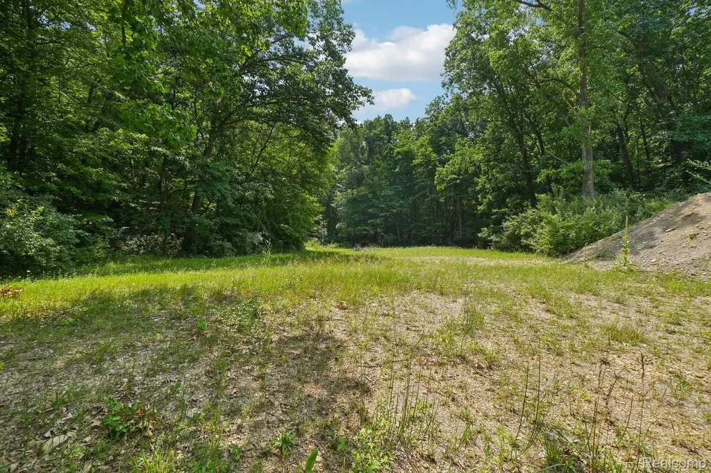 777 S Brandt Road Groveland Township MI 48462