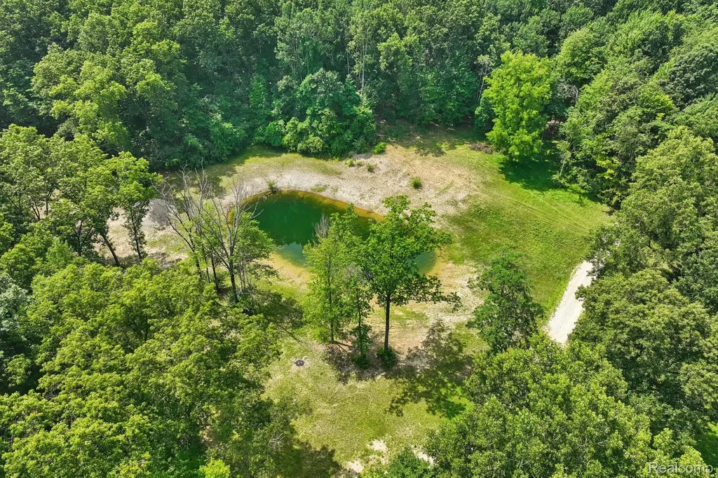 777 S Brandt Road Groveland Township MI 48462