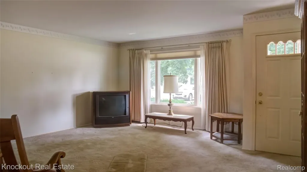 8555 Gallant Fox Trail Flushing Charter Township MI 48433