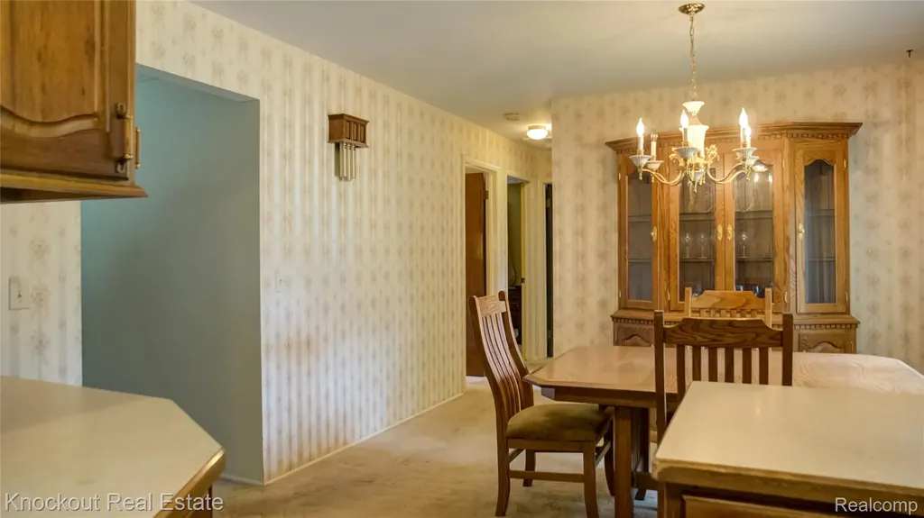 8555 Gallant Fox Trail Flushing Charter Township MI 48433
