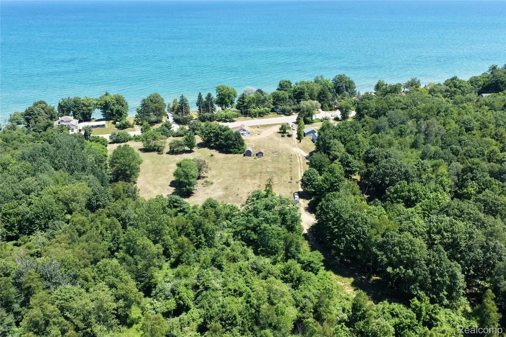 000 Lakeshore Road Sanilac Township MI 48401