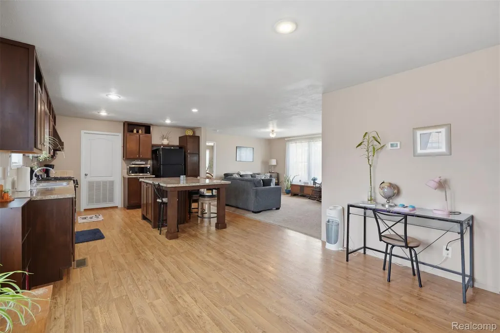 11802 Stoneridge Court Green Oak Township MI 48178