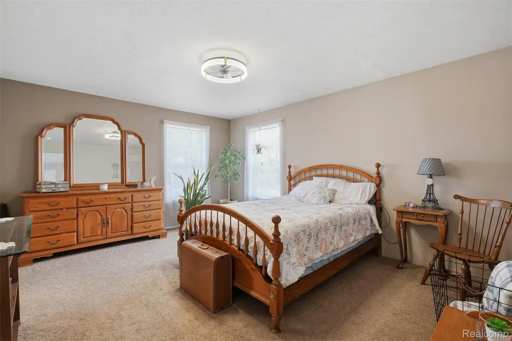 11802 Stoneridge Court Green Oak Township MI 48178
