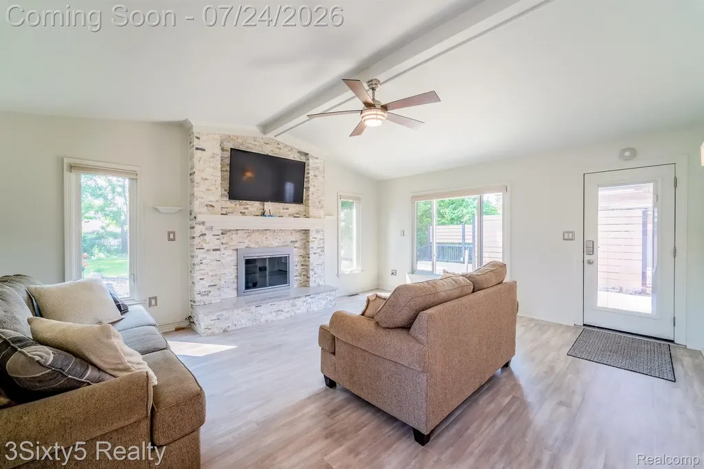 3655 S Longmeadow Road Trenton City MI 48183