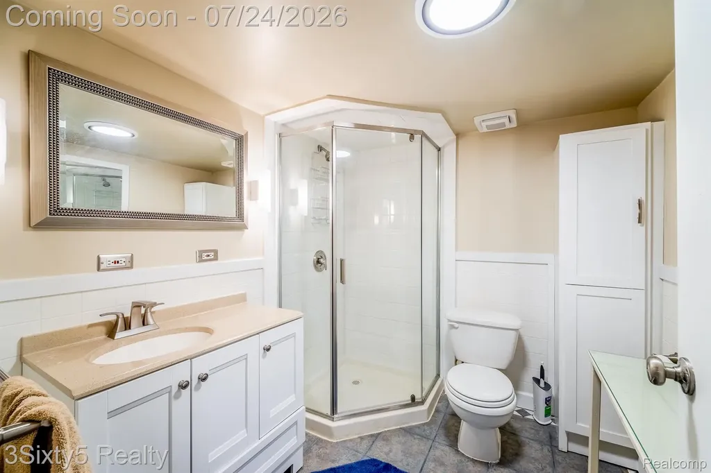 3655 S Longmeadow Road Trenton City MI 48183