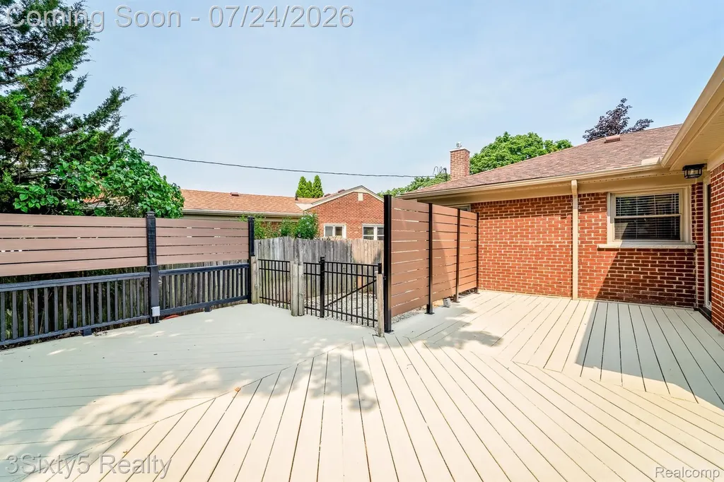 3655 S Longmeadow Road Trenton City MI 48183