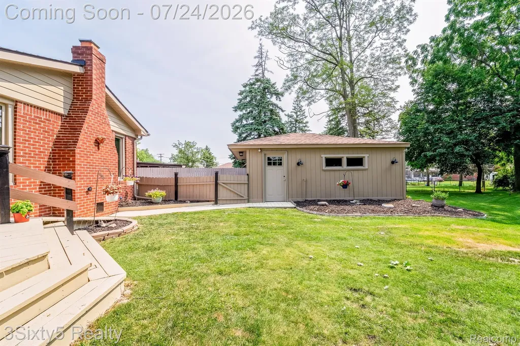 3655 S Longmeadow Road Trenton City MI 48183
