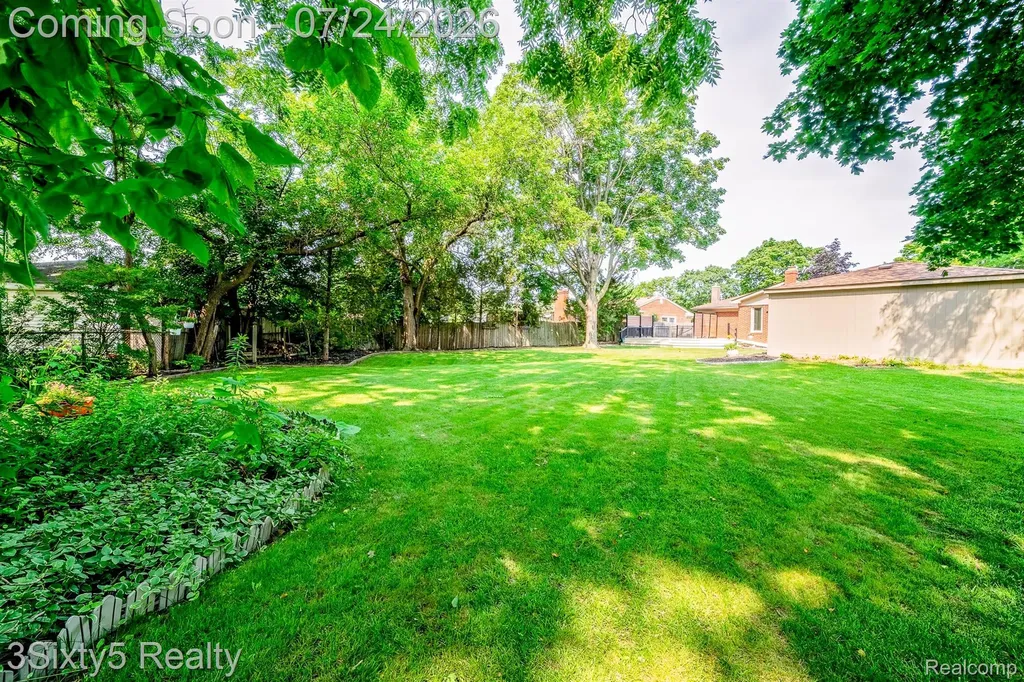 3655 S Longmeadow Road Trenton City MI 48183