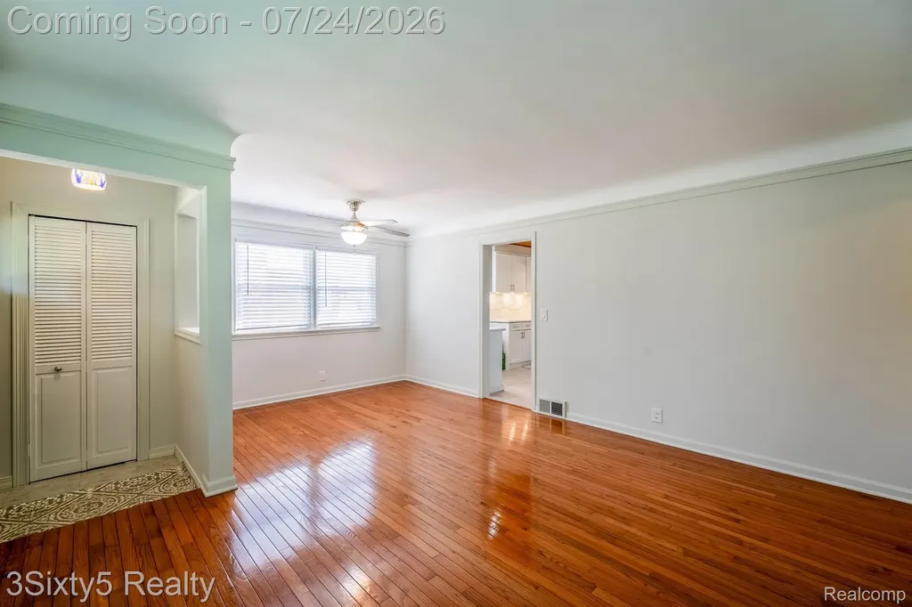 3655 S Longmeadow Road Trenton City MI 48183