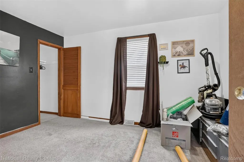 15252 Drysdale Street Southgate City MI 48195