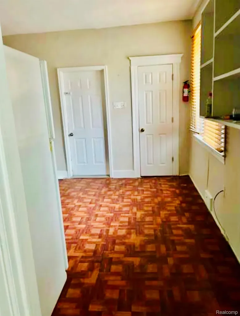 3337 Norwalk Street Hamtramck City MI 48212