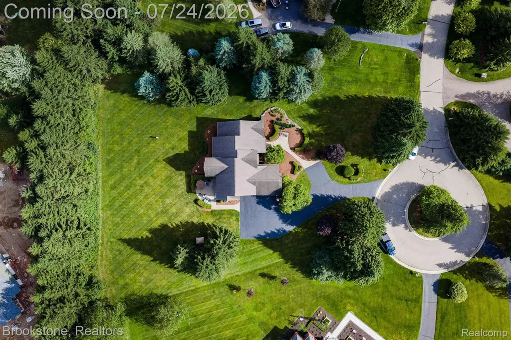 7768 Somerhill Lane Springfield Charter Township MI 48348