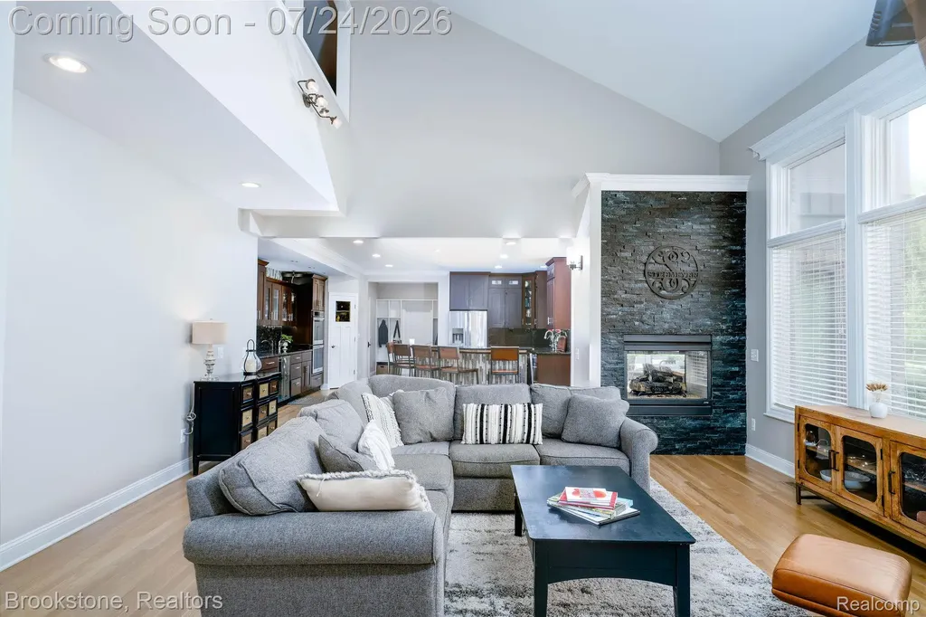 7768 Somerhill Lane Springfield Charter Township MI 48348