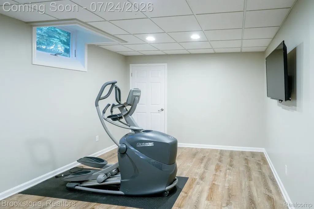 7768 Somerhill Lane Springfield Charter Township MI 48348