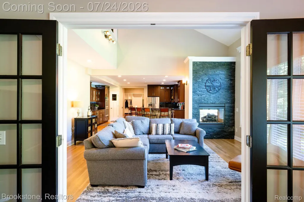 7768 Somerhill Lane Springfield Charter Township MI 48348