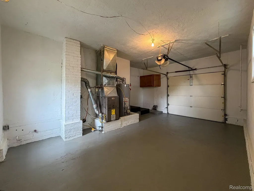 1208 Genella Street Waterford Charter Township MI 48328