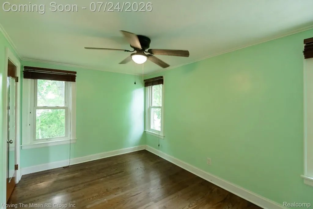 2037 Vivian Road Frenchtown Township MI 48162