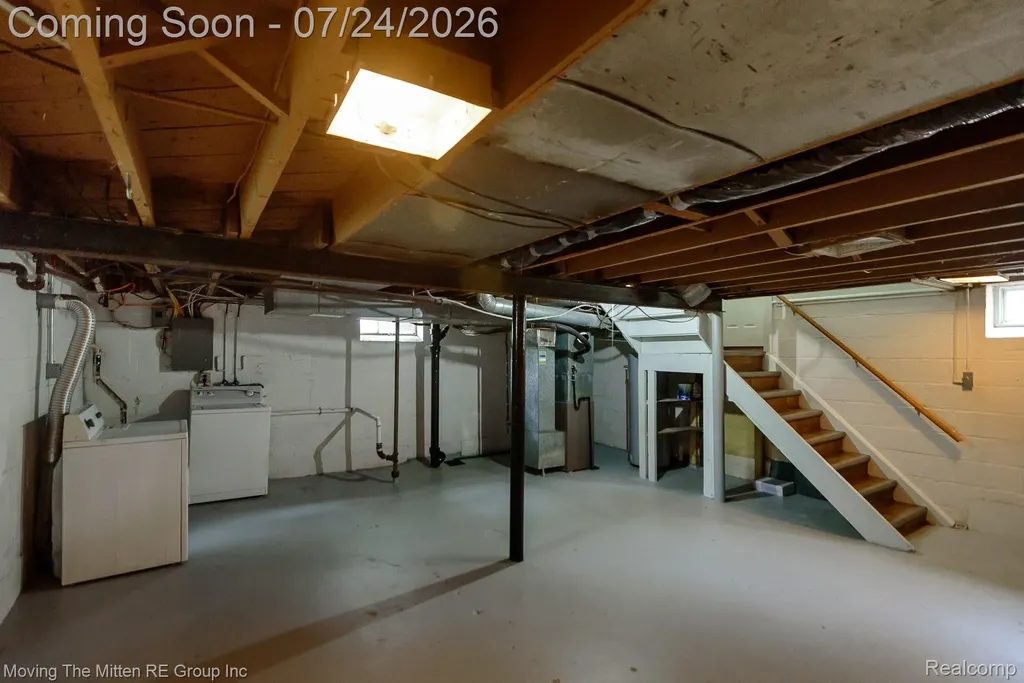 2037 Vivian Road Frenchtown Township MI 48162