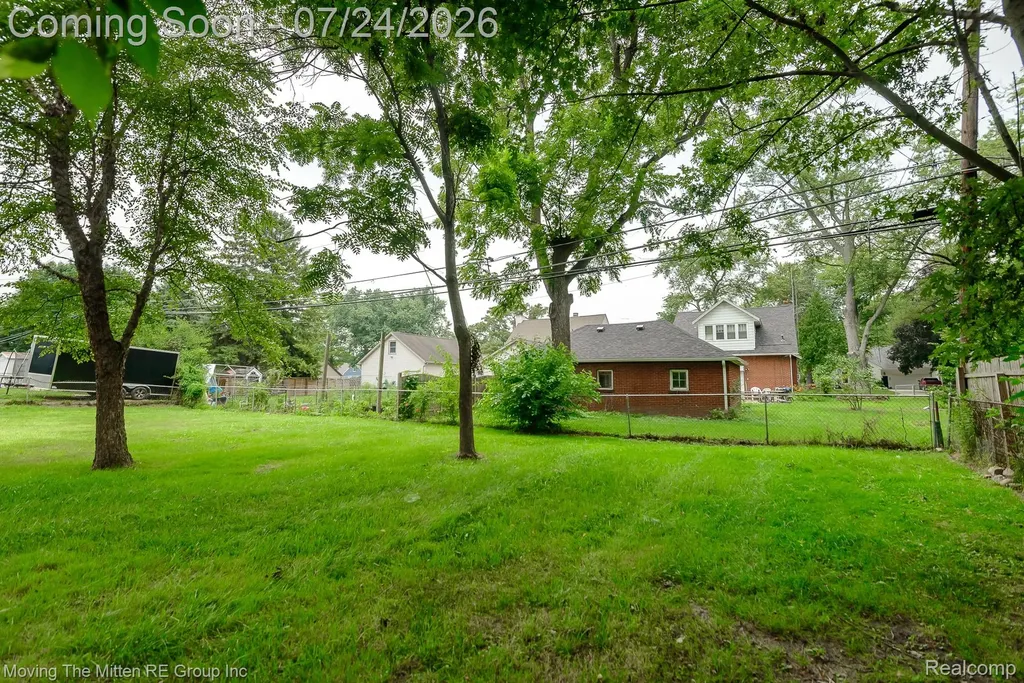 2037 Vivian Road Frenchtown Township MI 48162