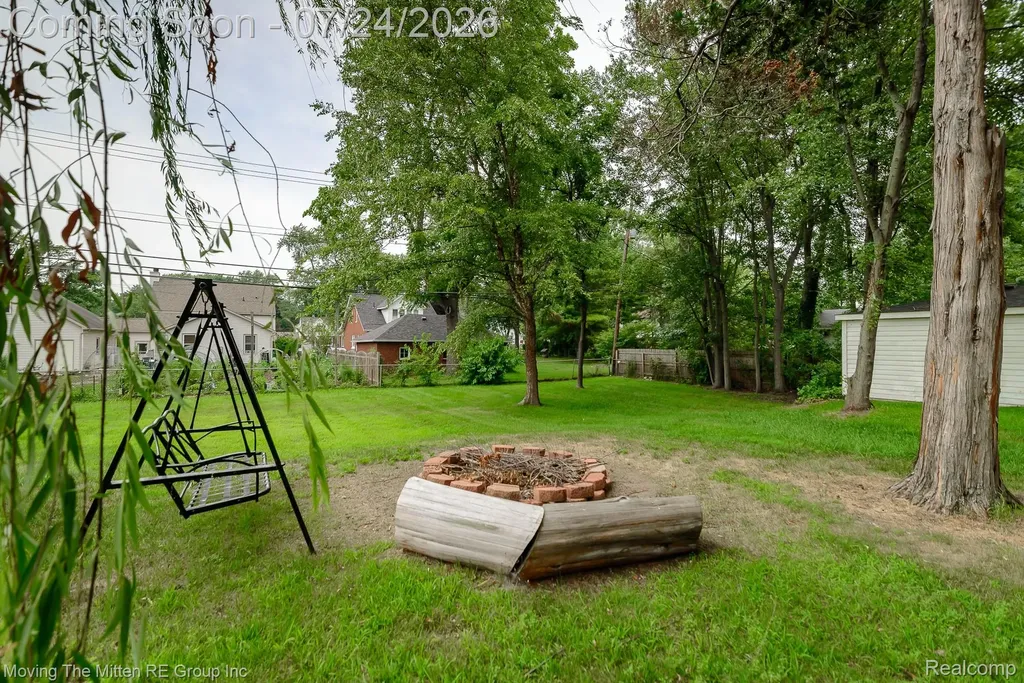 2037 Vivian Road Frenchtown Township MI 48162
